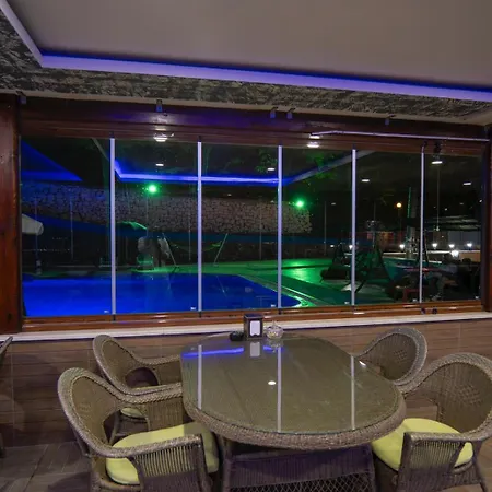 酒店 Canpolat 萨潘贾